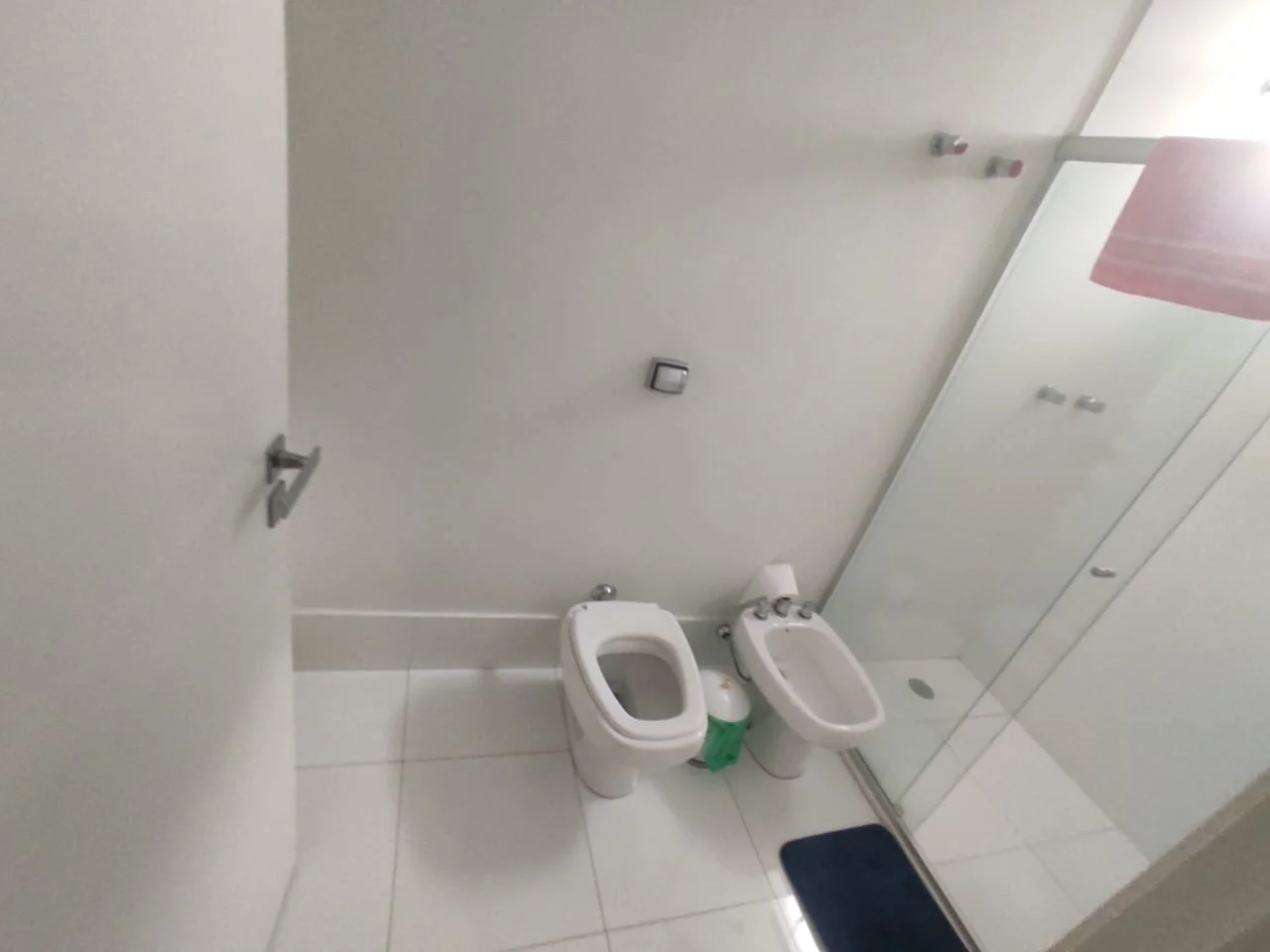 limpeza de casa com muito lixo